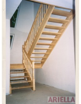 Stairs with landing 07